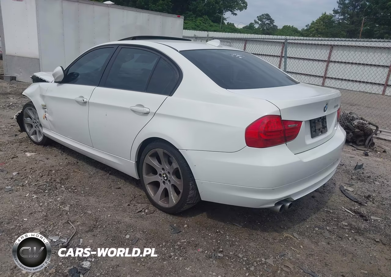 2011 BMW 328I xDrive VIN:WBAPK5C56BA659174 - 3