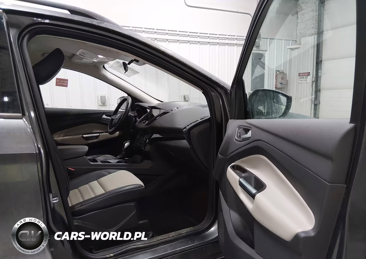 2019 Ford Escape Sel VIN:1FMCU9HD2KUB63737 - 5