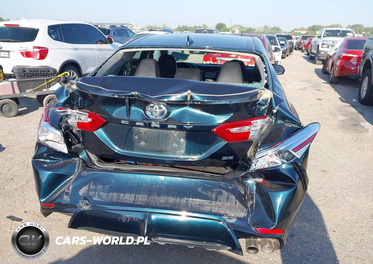 2020 Toyota Camry Se VIN:4T1G11AK2LU392800 - 16