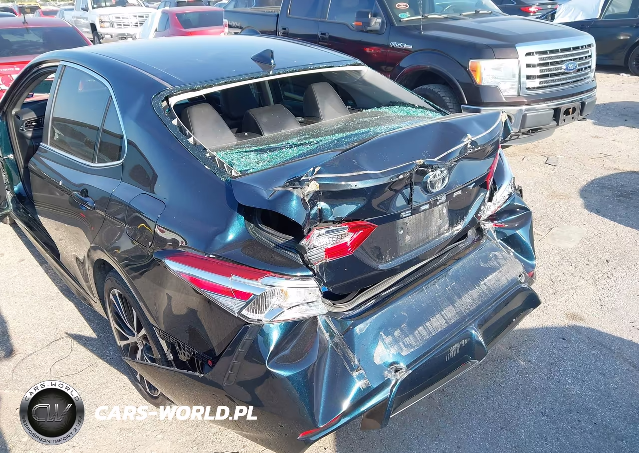 2020 Toyota Camry Se VIN:4T1G11AK2LU392800 - 6