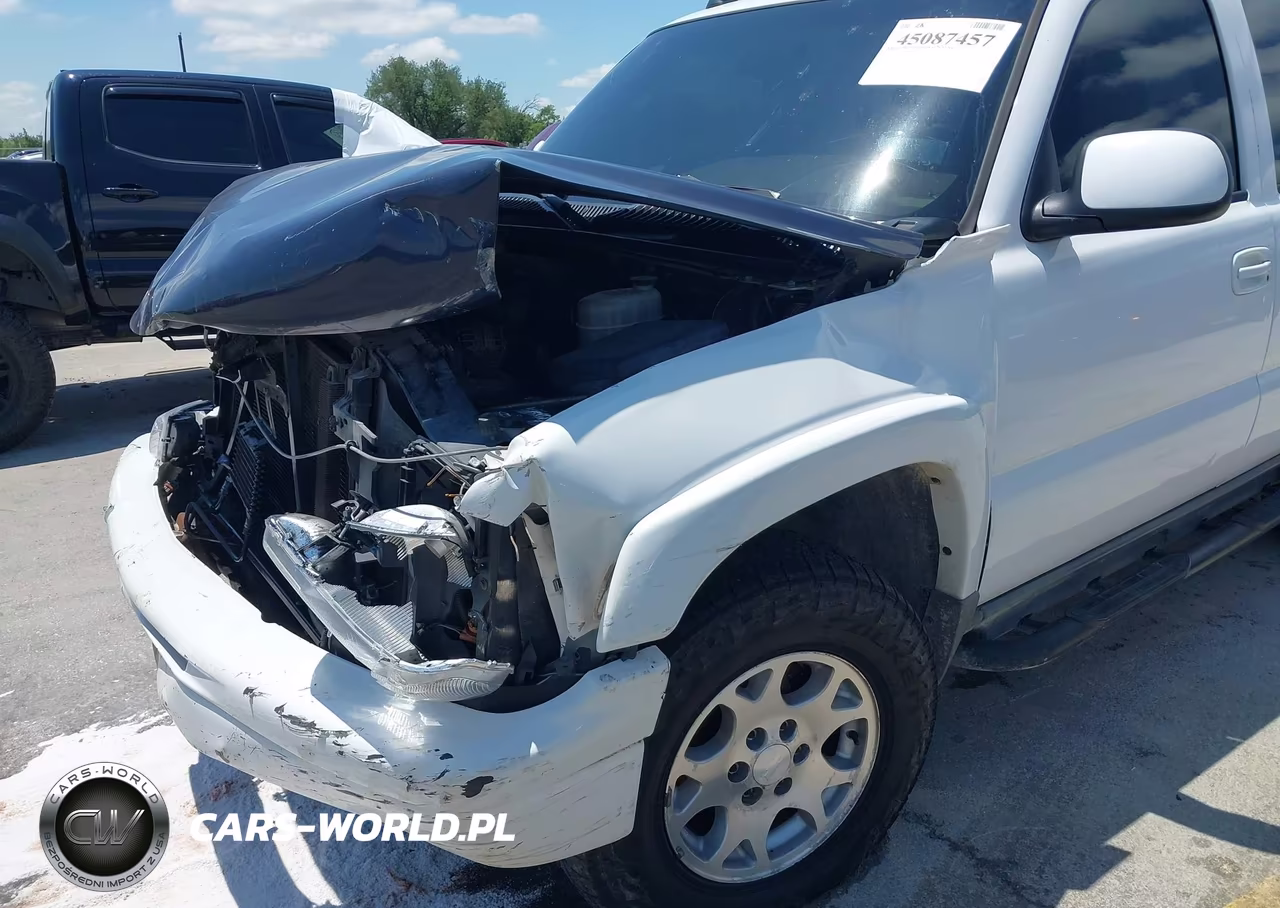 2005 Chevrolet Tahoe Z71 VIN:1GNEK13T65R125932 - 14