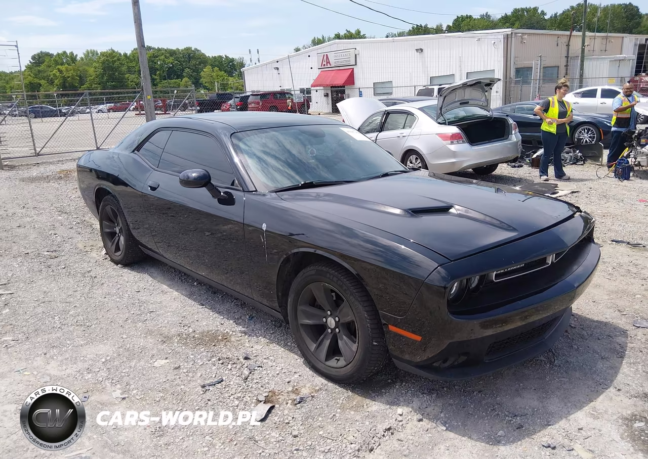 2016 Dodge Challenger Sxt