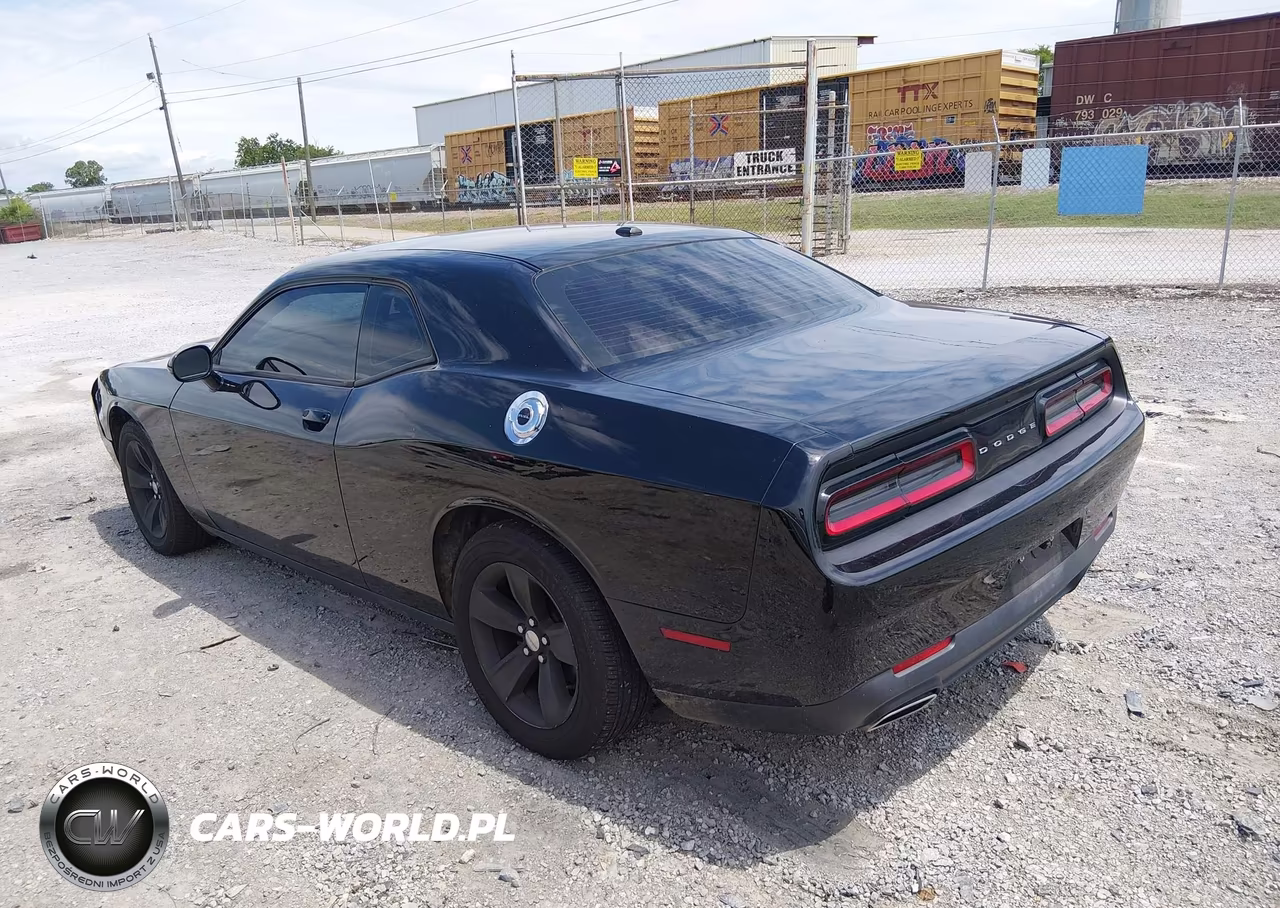 2016 Dodge Challenger Sxt VIN:2C3CDZAG4GH200715 - 3