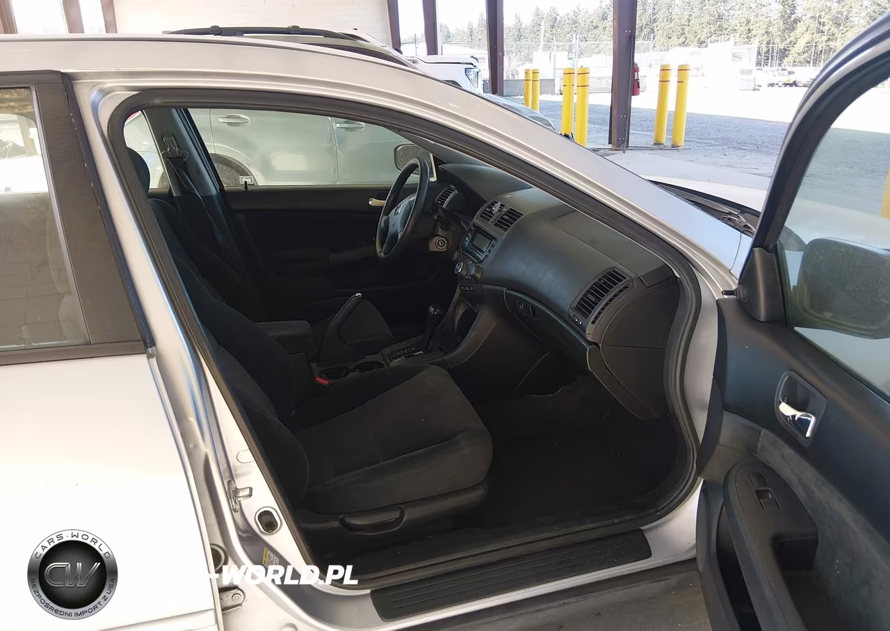 2005 Honda Accord 2.4 Dx VIN:1HGCM56135A125625 - 5