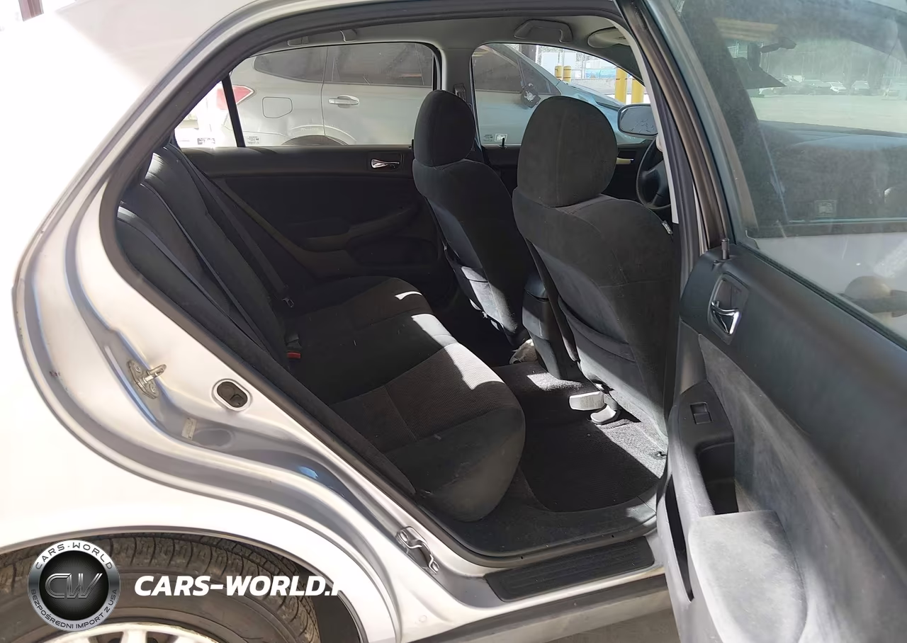 2005 Honda Accord 2.4 Dx VIN:1HGCM56135A125625 - 8