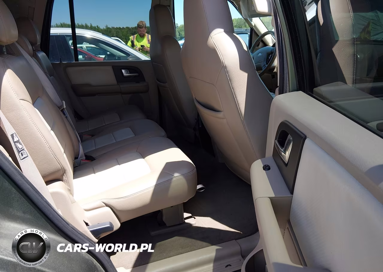 2004 Ford Expedition Eddie Bauer VIN:1FMFU18L64LA46063 - 8