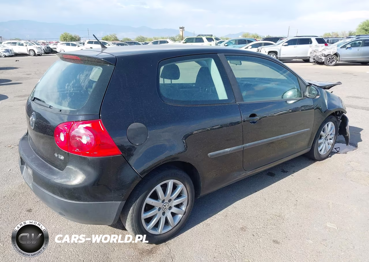 2009 Volkswagen Rabbit S VIN:WVWAA71K09W091095 - 4
