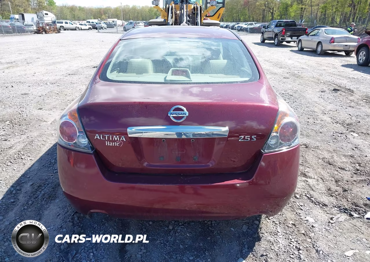 2011 Nissan Altima 2.5 S VIN:1N4AL2AP0BN439004 - 16