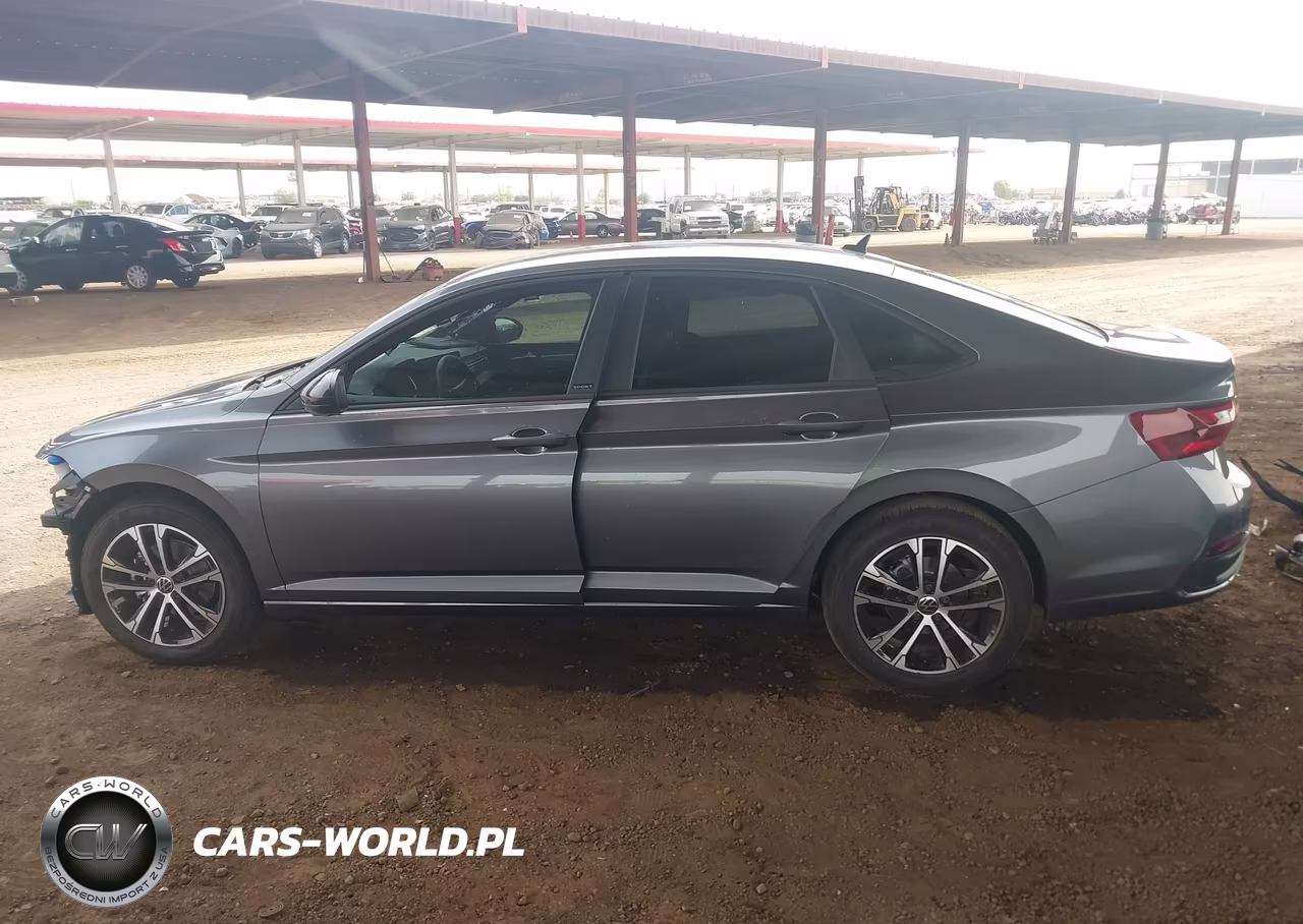 2026 Volkswagen Jetta Sport VIN:3VWBW7BU2TM027568 - 15