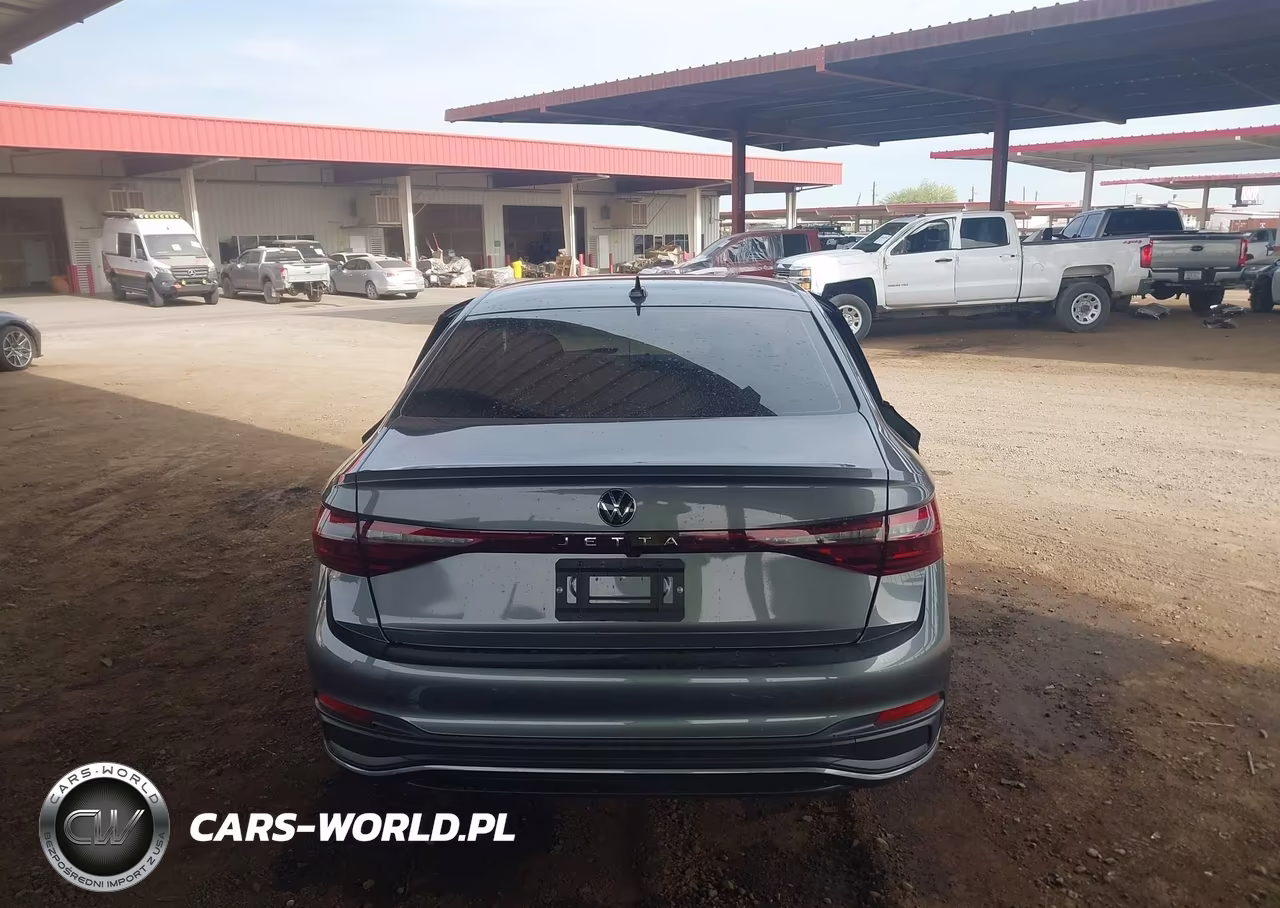 2026 Volkswagen Jetta Sport VIN:3VWBW7BU2TM027568 - 17