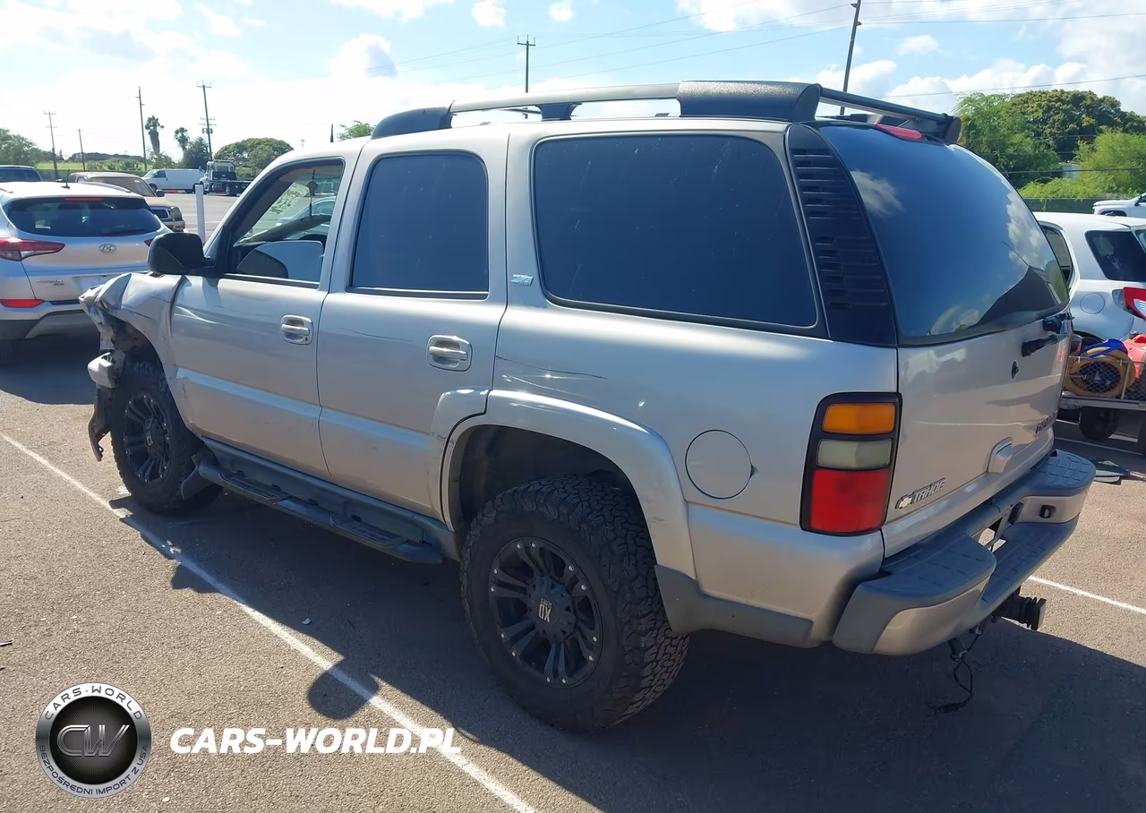 2005 Chevrolet Tahoe Z71 VIN:1GNEK13T45R182632 - 3