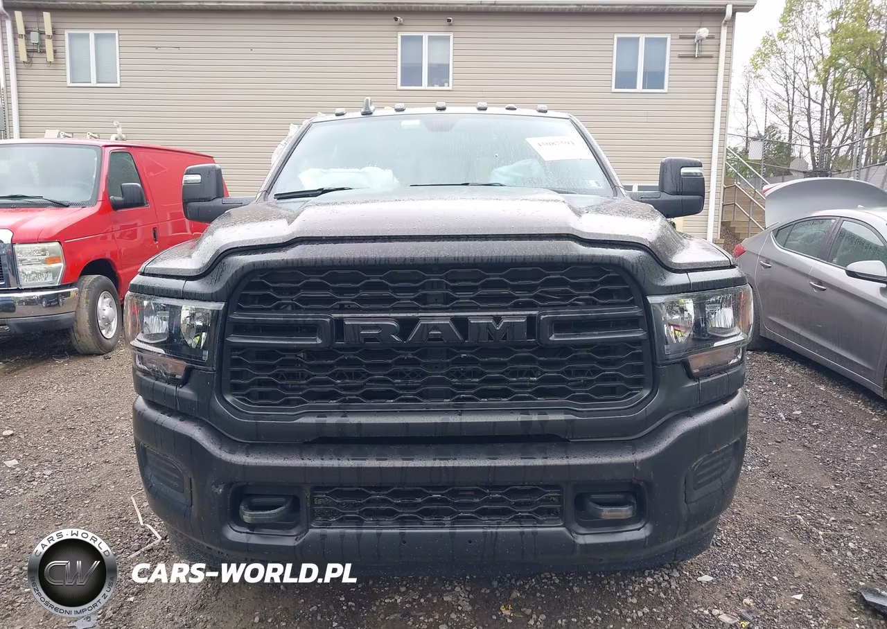 2024 Ram 2500 Tradesman 4X4 8' Box VIN:3C6UR5HJ7RG329179 - 12