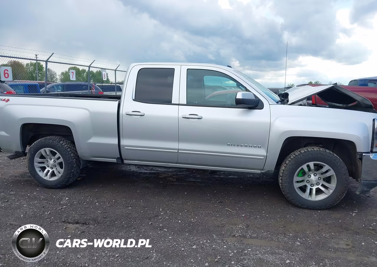 2018 Chevrolet Silverado 1500 1Lt VIN:1GCVKREC4JZ193404 - 13