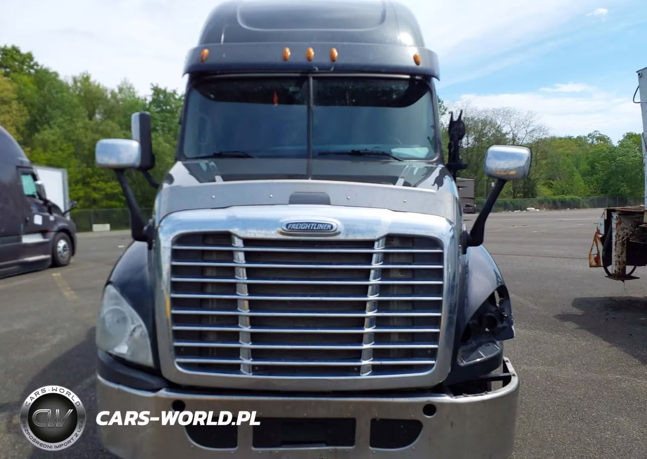 2016 Freightliner Cascadia 125 VIN:3AKJGLD65GSHD1513 - 15