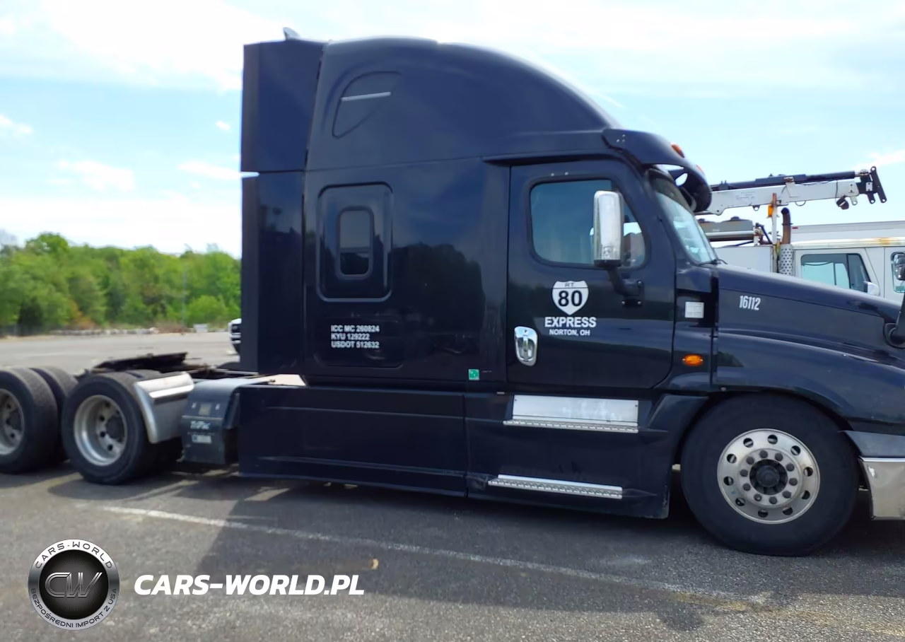 2016 Freightliner Cascadia 125 VIN:3AKJGLD65GSHD1513 - 16