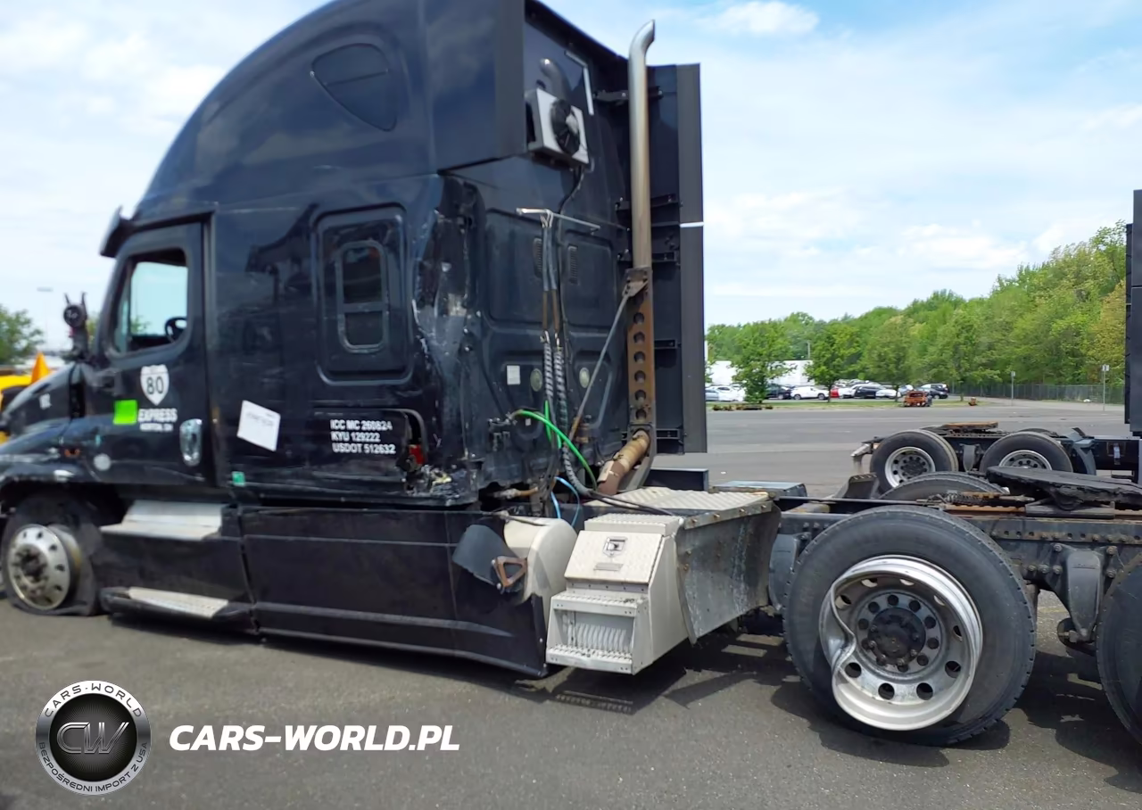 2016 Freightliner Cascadia 125 VIN:3AKJGLD65GSHD1513 - 17