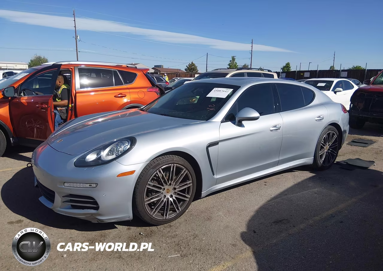 2015 Porsche Panamera 4 VIN:WP0AA2A76FL003310 - 2