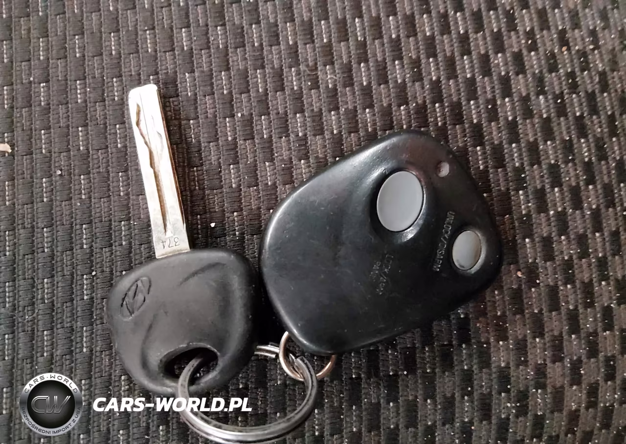 2010 Hyundai Elantra Touring Gls VIN:KMHDB8AE8AU052003 - 11
