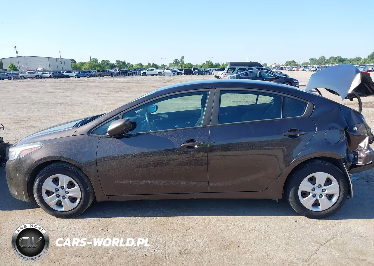 2018 Kia Forte Lx VIN:3KPFK4A74JE190501 - 14
