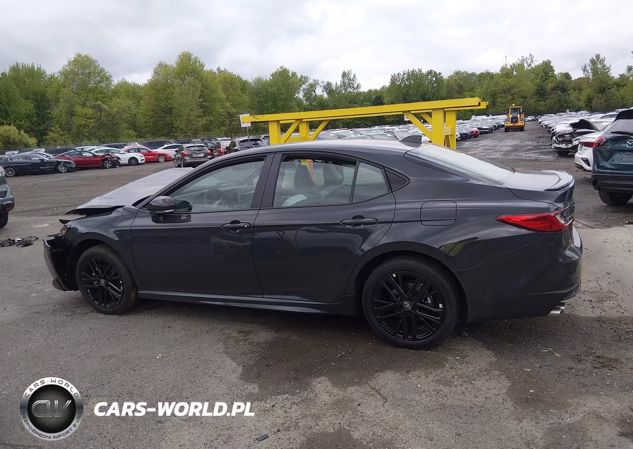 2026 Toyota Camry Se VIN:4T1DBADK7TU559065 - 14