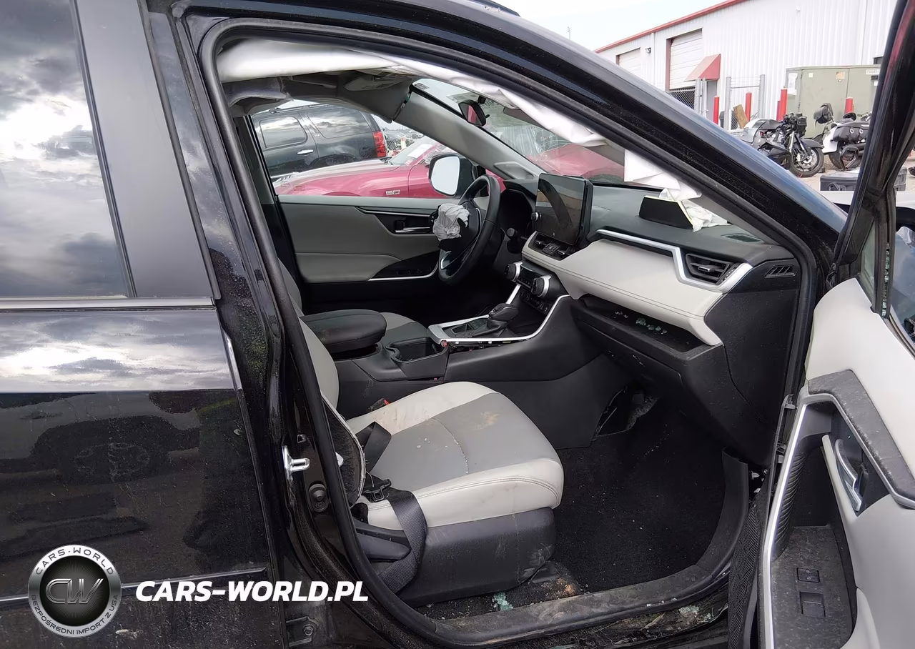 2025 Toyota Rav4 Xle Premium VIN:2T3A1RFV8SC500755 - 5