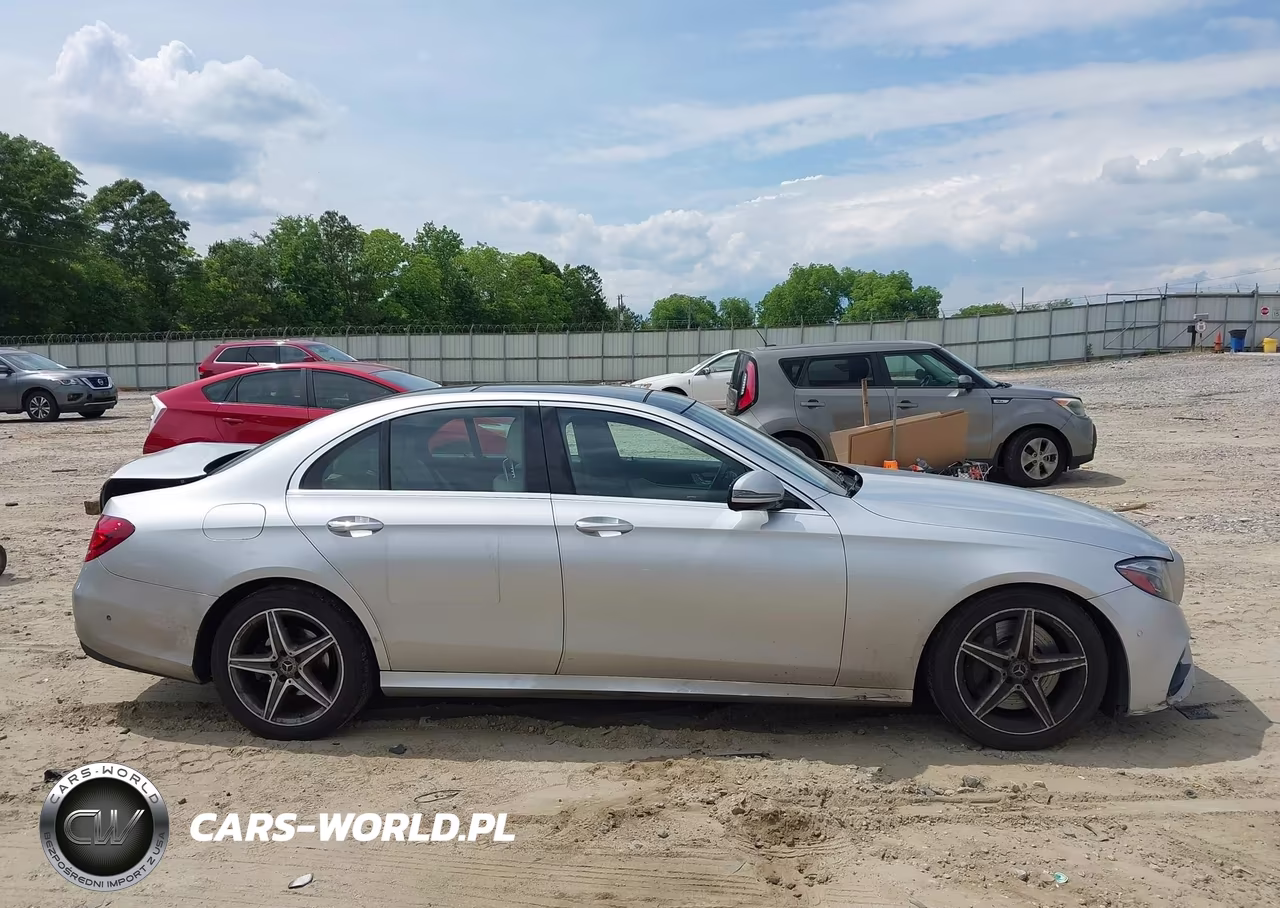 2018 Mercedes-Benz E 300 VIN:WDDZF4JB5JA310773 - 13
