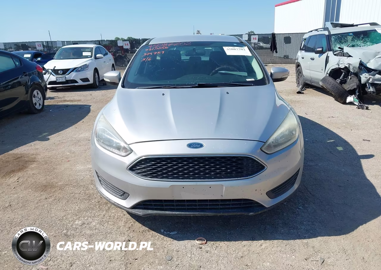 2016 Ford Focus Se VIN:1FADP3K25GL374759 - 12