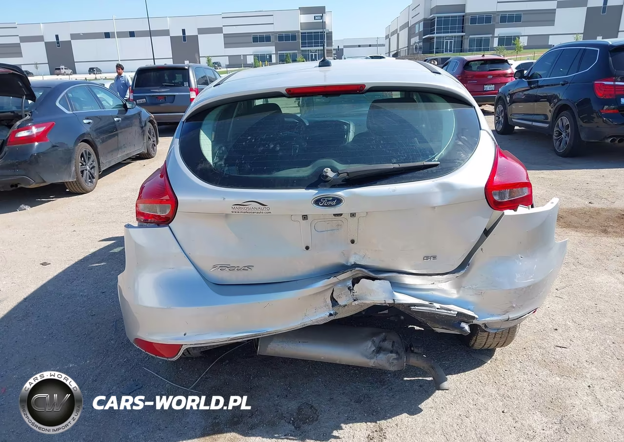 2016 Ford Focus Se VIN:1FADP3K25GL374759 - 16