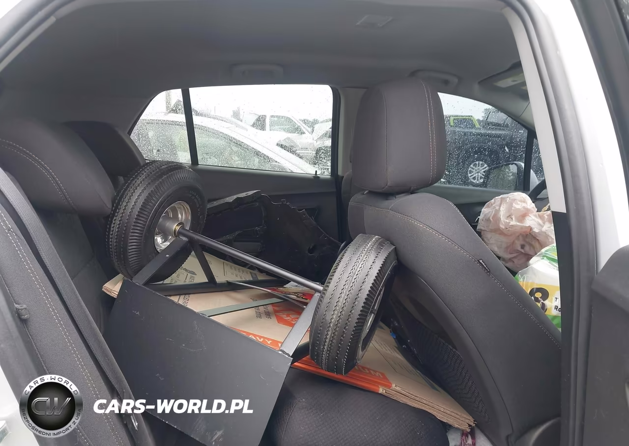 2020 Chevrolet Trax Fwd Ls VIN:3GNCJKSB5LL223296 - 8