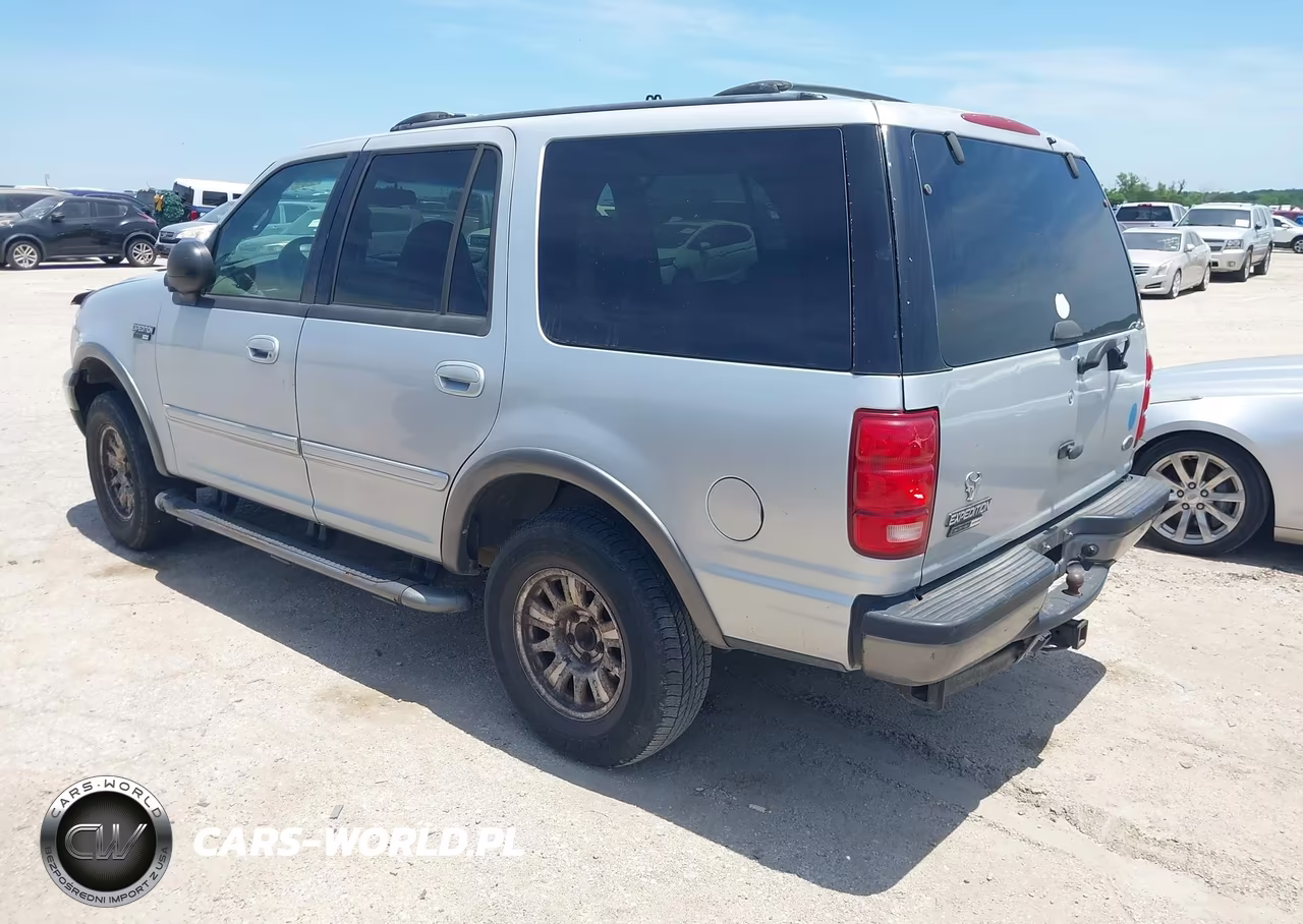 2000 Ford Expedition Xlt VIN:1FMPU16L2YLB14596 - 3