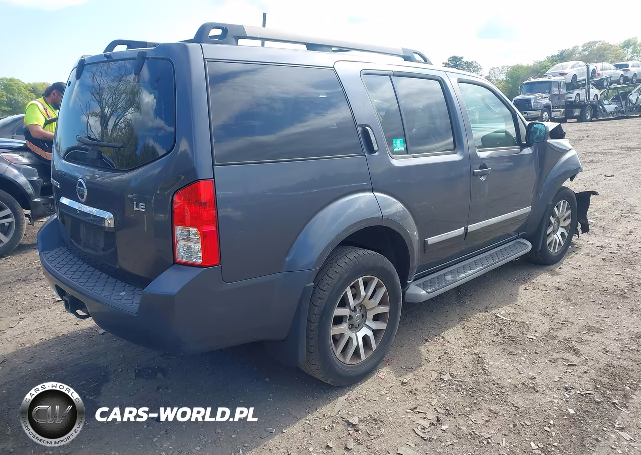 2010 Nissan Pathfinder Le VIN:5N1AR1NB0AC625195 - 4