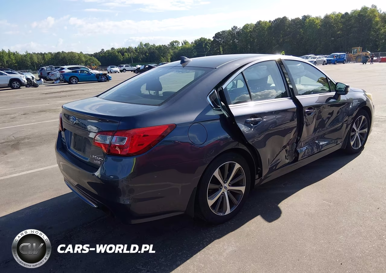 2017 Subaru Legacy 3.6R Limited VIN:4S3BNEN6XH3026894 - 4