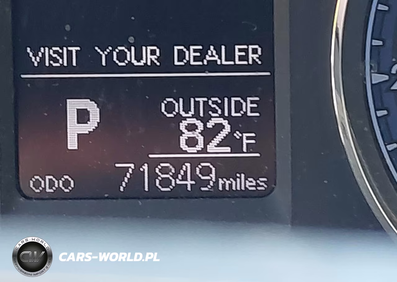 2017 Toyota Corolla Le VIN:2T1BURHE7HC880987 - 16