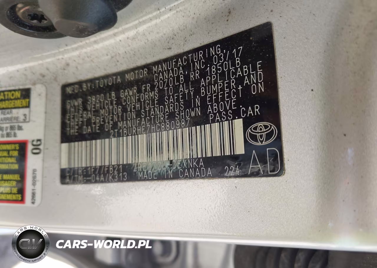 2017 Toyota Corolla Le VIN:2T1BURHE7HC880987 - 9