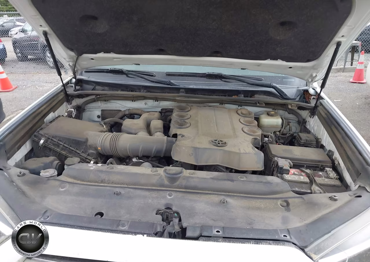2021 Toyota 4Runner Sr5 VIN:JTEMU5JRXM5868821 - 10