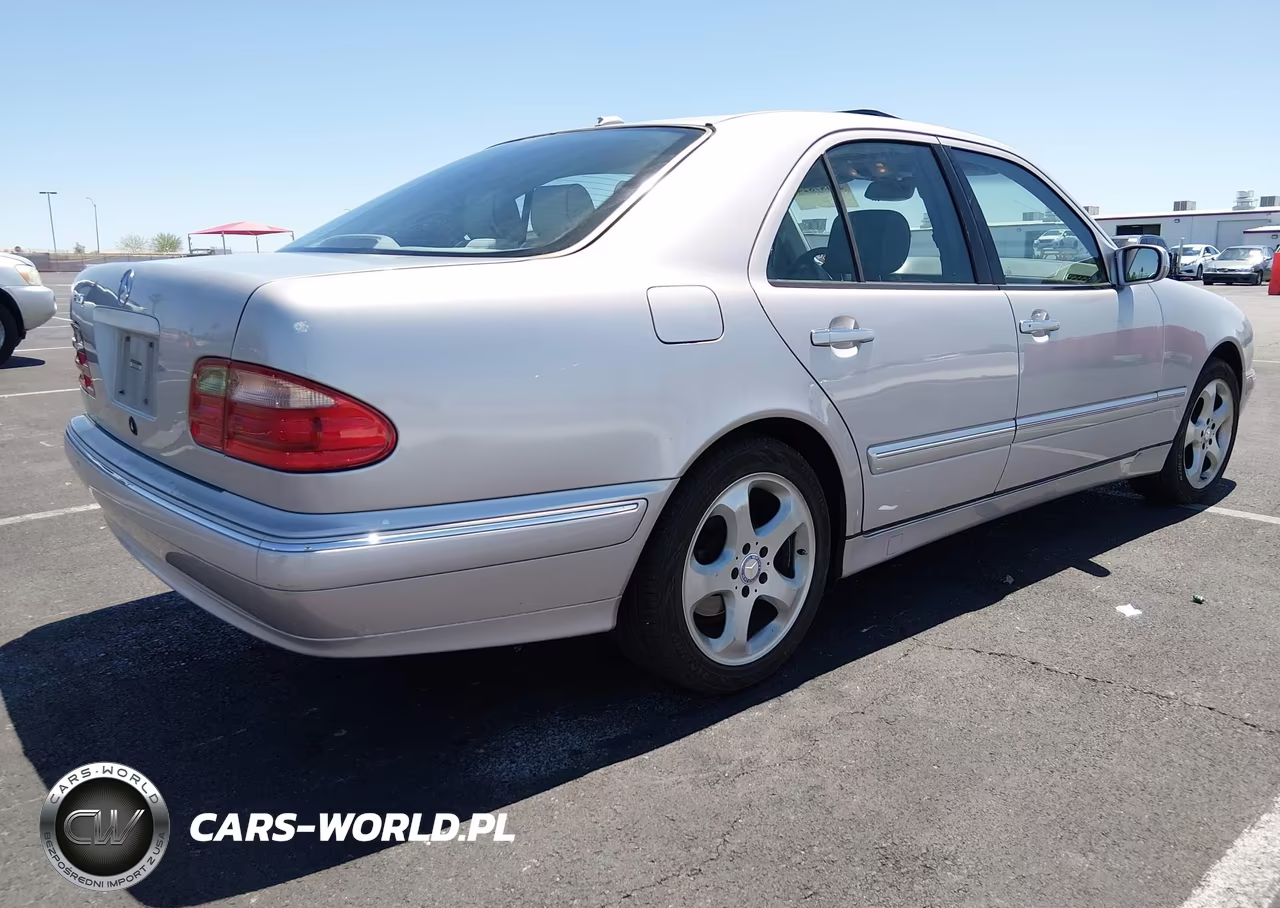 2002 Mercedes-Benz E 320 Special Edition VIN:WDBJF65J82B495576 - 4
