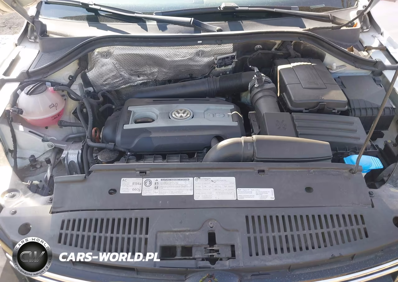 2012 Volkswagen Tiguan S VIN:WVGAV7AX6CW588218 - 10