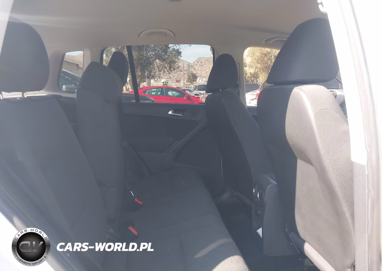 2012 Volkswagen Tiguan S VIN:WVGAV7AX6CW588218 - 8