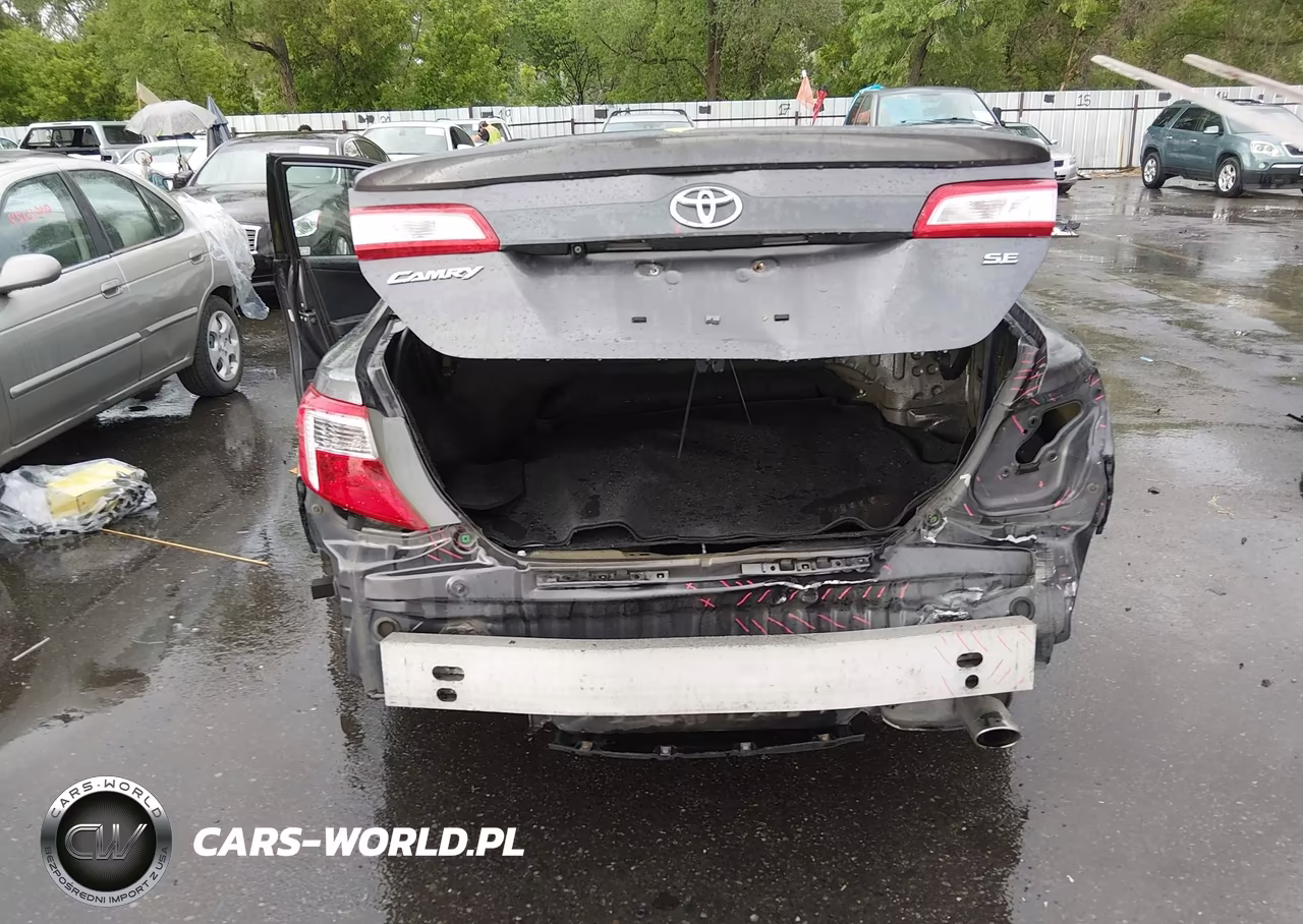 2014 Toyota Camry Se VIN:4T1BF1FK5EU415168 - 6