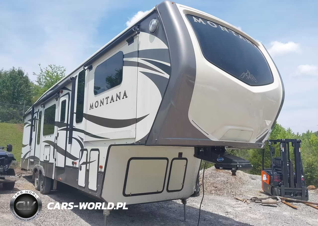 2018 Keystone Travel Trlr
