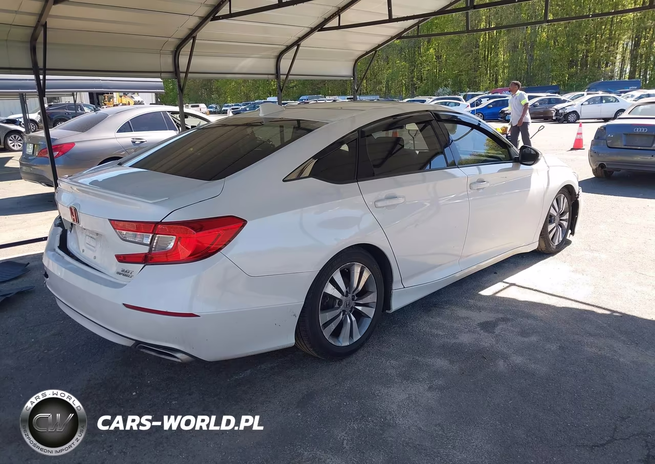 2018 Honda Accord Sport 2.0T VIN:1HGCV2F30JA045772 - 4