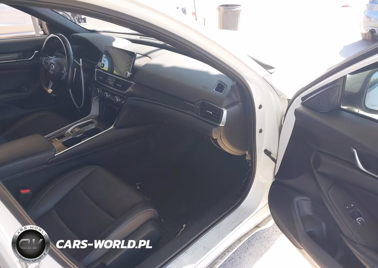 2018 Honda Accord Sport 2.0T VIN:1HGCV2F30JA045772 - 5