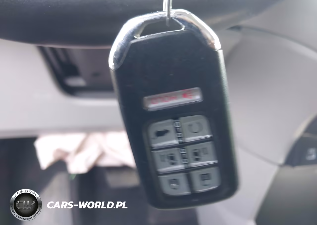 2023 Honda Odyssey Touring VIN:5FNRL6H88PB073964 - 11