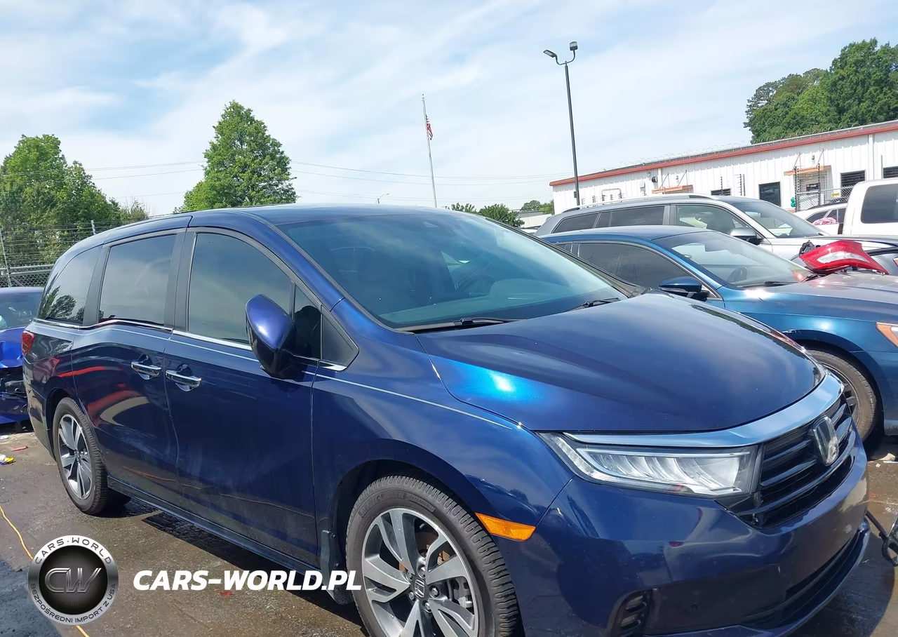 2023 Honda Odyssey Touring VIN:5FNRL6H88PB073964 - 13