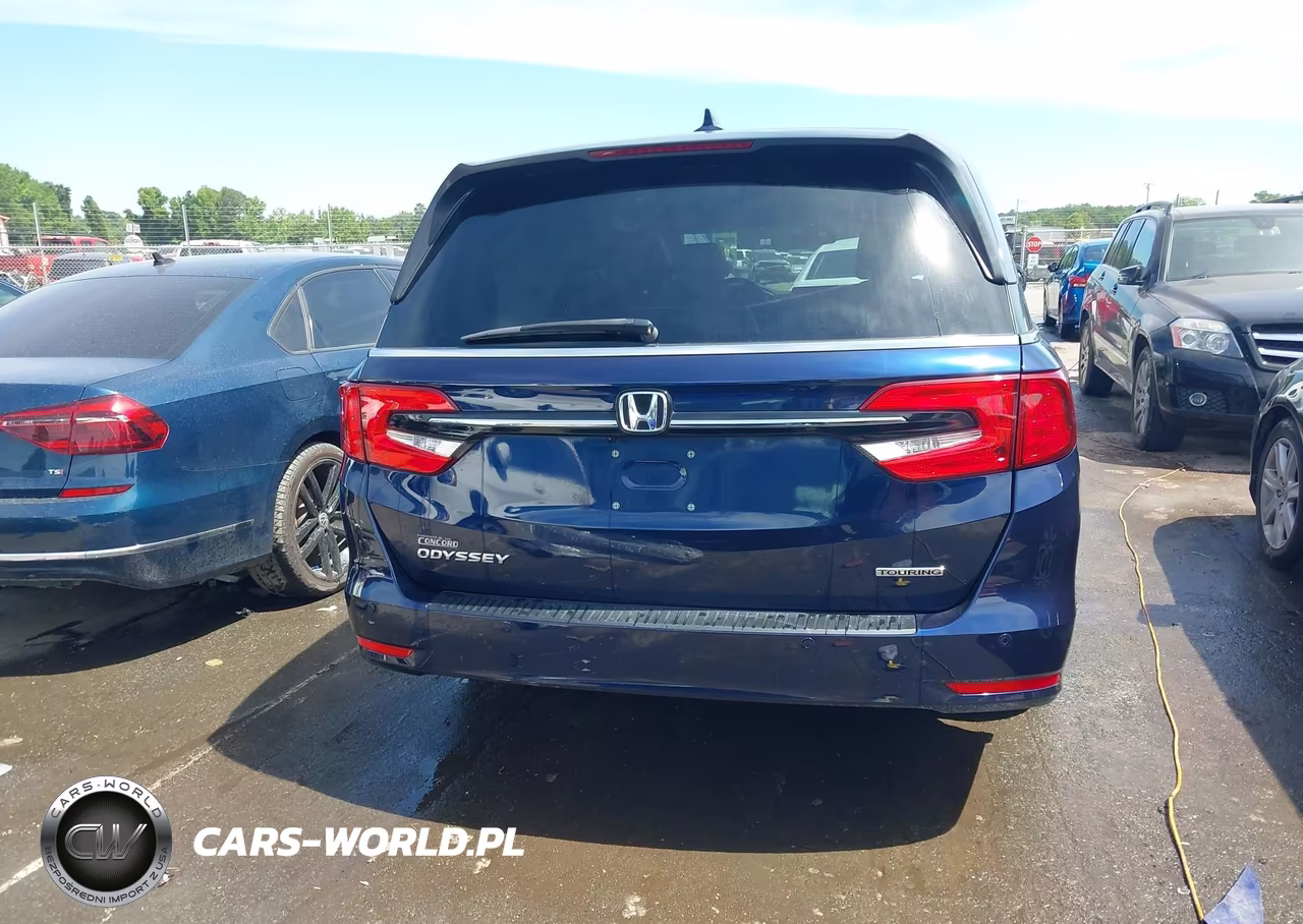 2023 Honda Odyssey Touring VIN:5FNRL6H88PB073964 - 16