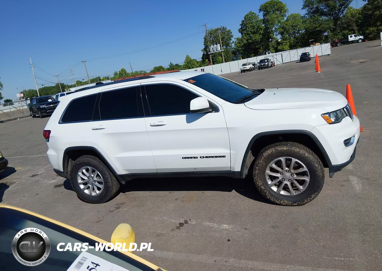 2021 Jeep Grand Cherokee Laredo E 4X4 VIN:1C4RJFAG1MC635669 - 13