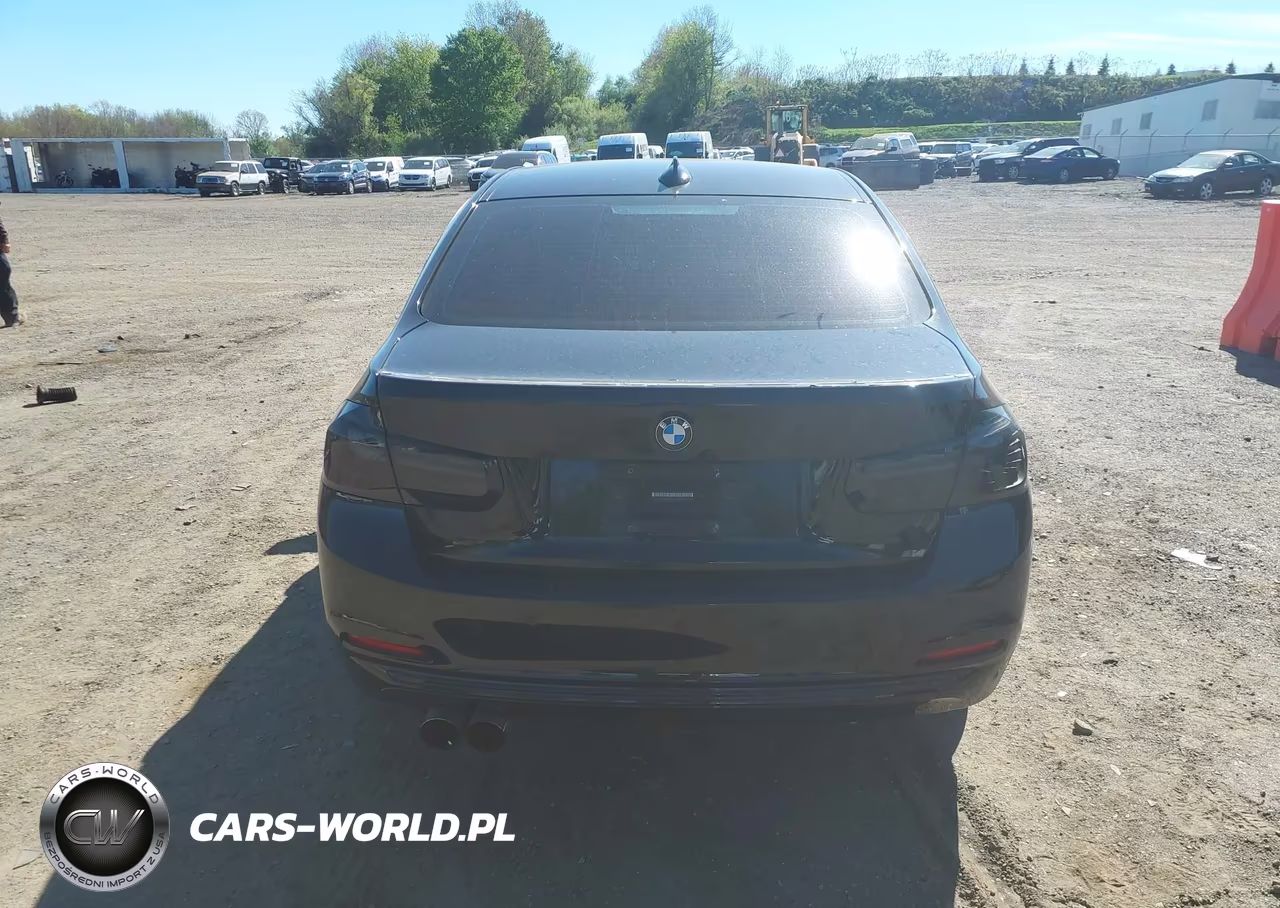 2016 BMW 328I xDrive VIN:WBA8E3G52GNU03527 - 16