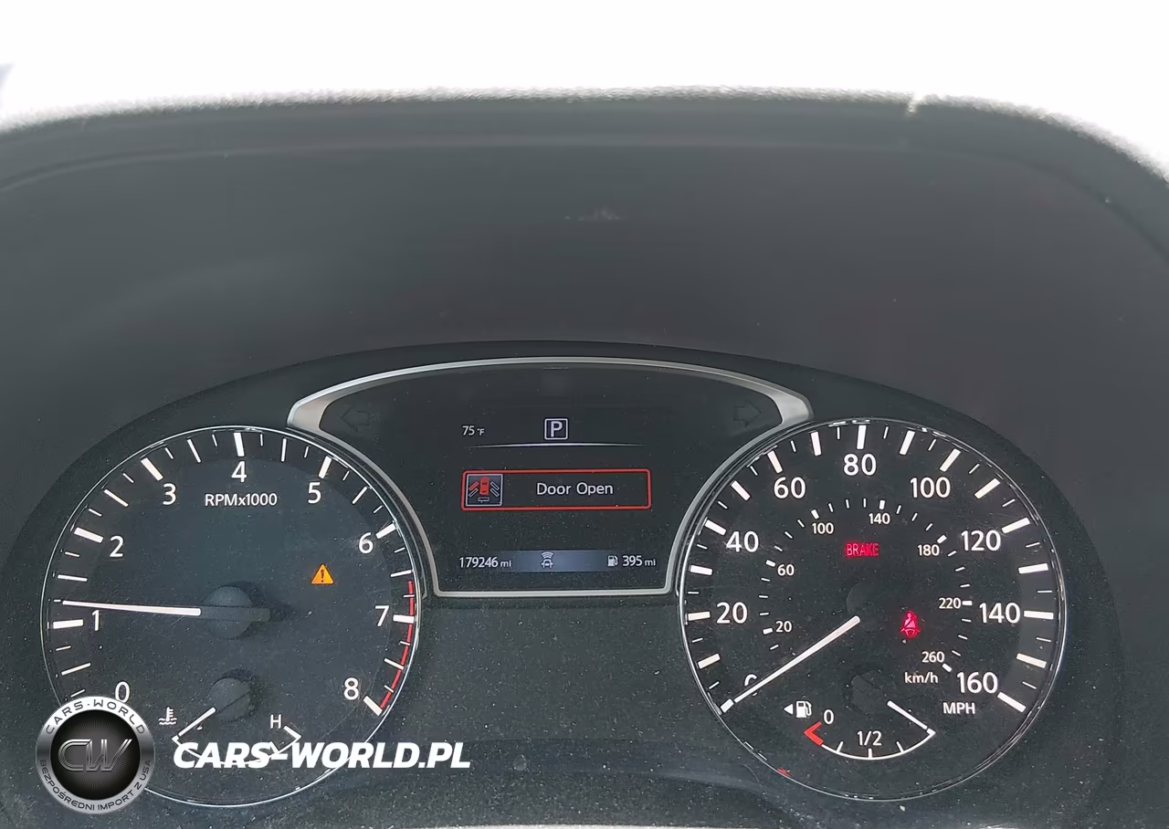 2018 Nissan Pathfinder Sv VIN:5N1DR2MNXJC668473 - 7
