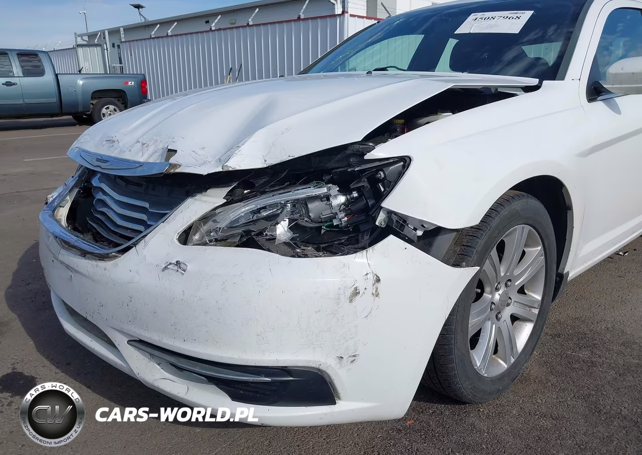 2011 Chrysler 200 Touring VIN:1C3BC1FB9BN626428 - 17