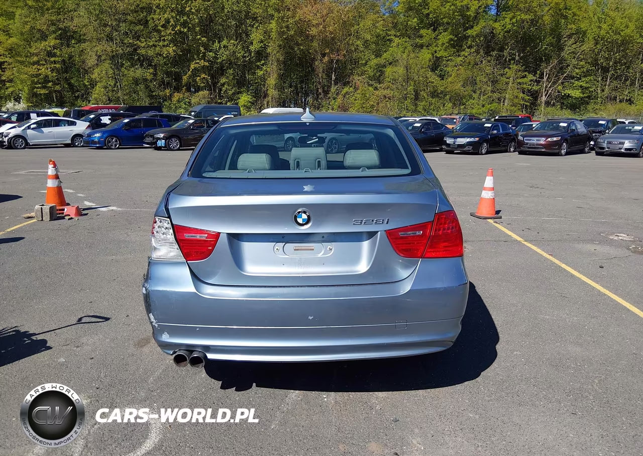 2011 BMW 328I xDrive VIN:WBAPK5C58BA656955 - 16